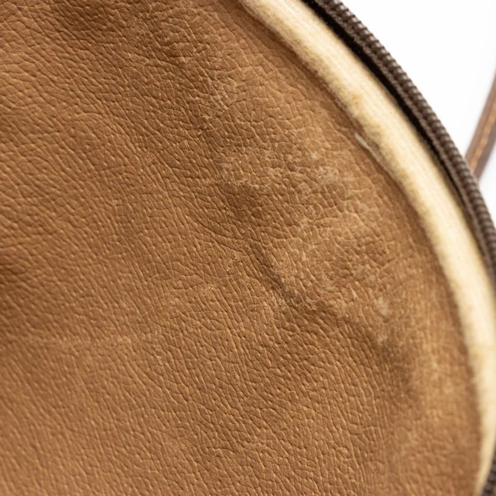 Gucci Vintage GG Supreme Small Camera Bag - Picture 11 of 15